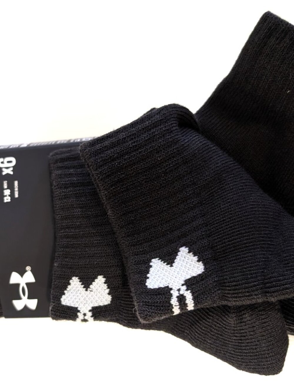 Under Armour Mens Tech Low Cut Socks 6 Pack Black White Grey Size Large NWT